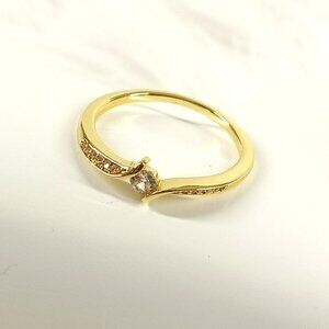 Fashion Jewelry Women's Ring Size 11 Stainless Steel Gold Crystal